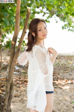 情比金坚